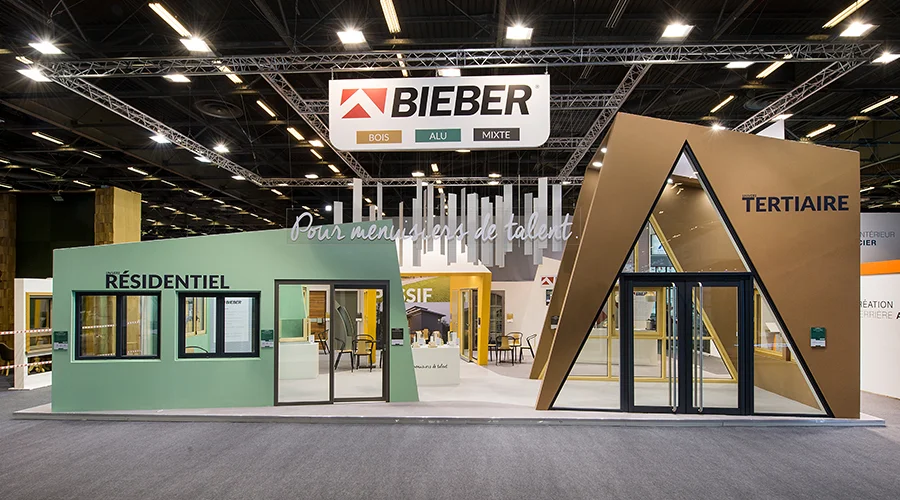 Stand Bieber pour le mondial du bâtiment vue de face